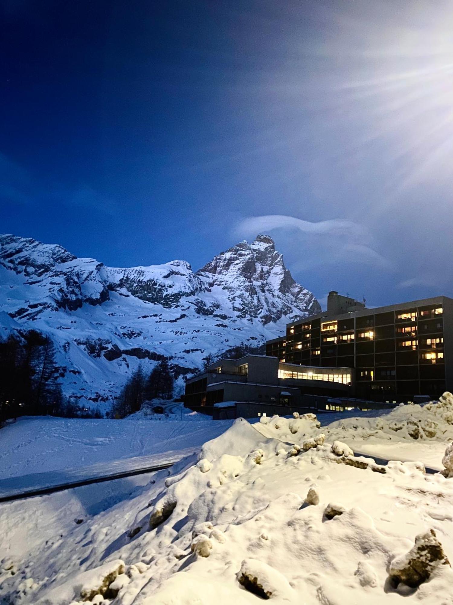 Ski Paradise - Cielo Alto Cervinia 브루일서비니아 외부 사진