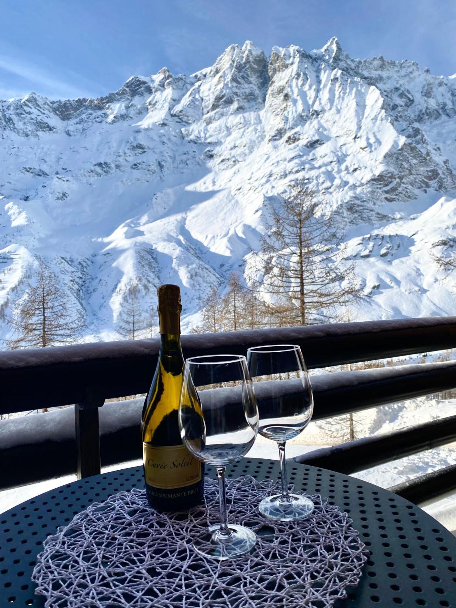 Ski Paradise - Cielo Alto Cervinia 브루일서비니아 외부 사진